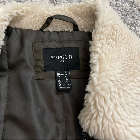 Forever 21 Mens Bomber Jacket with Fur Size US Medium - Picture 3 of 4